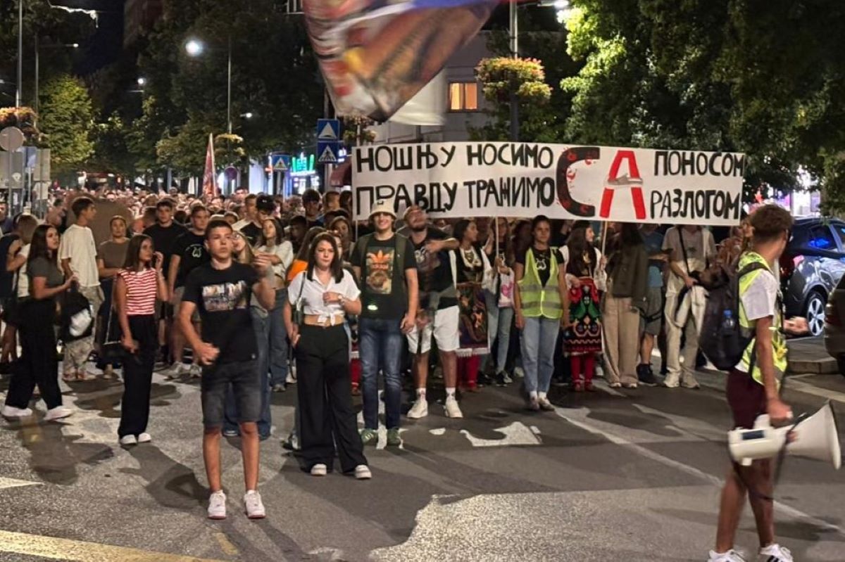 Komemorativna šetnja (Foto: Sofija Ranković)
