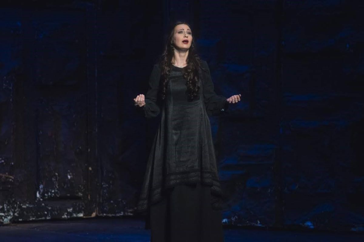 Mirjana Nedeljković - Trubadur (Narodno pozorište)