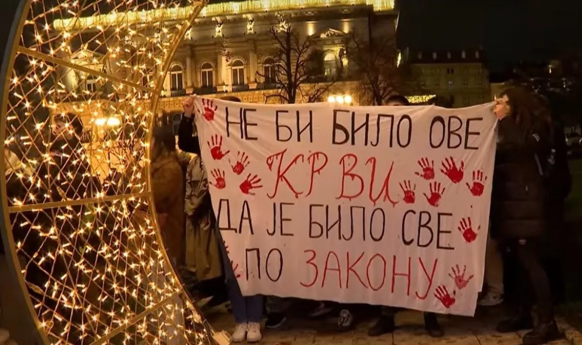 Studenti ispred Predsedništva