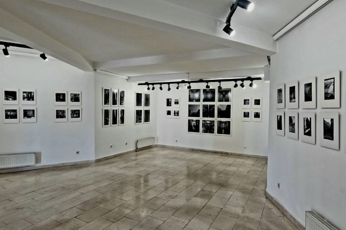 Izložba fotografija Jovana Horvata u Trnavcu