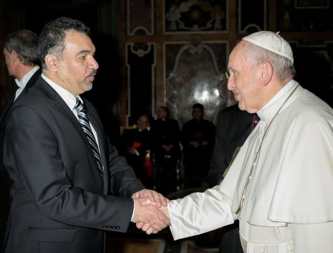 Above, Iraqi-American analyst Abbas Kadhim, director of the Atlantic Council’s Iraq Initiative, invited Pope Francis to Iraq when they met in February 2018. Above, Iraqi-American analyst Abbas Kadhim, director of the Atlantic Council’s Iraq Initiative, invited Pope Francis to Iraq when they met in February 2018.