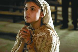 Stephanie Gil brings to the character of Lucia the intense inner suffering Lucia would have to endure for so many years following the Fatima visions. Stephanie Gil brings to the character of Lucia the intense inner suffering Lucia would have to endure for so many years following the Fatima visions.
