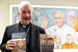 Cardinal Marc Ouellet, prefect of the Congregation for Bishops, presents his new book during a news conference at Vatican Radio Oct. 2. Cardinal Marc Ouellet, prefect of the Congregation for Bishops, presents his new book during a news conference at Vatican Radio Oct. 2.