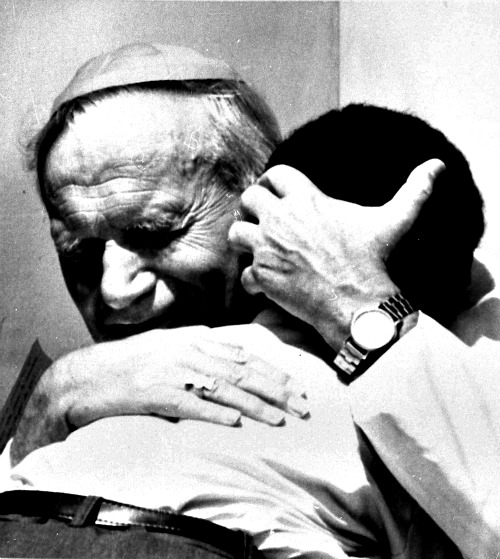 Pope John Paul II hugs a young Mauritius child on Oct. 16, 1989, during his visit to Mauritius.
Pope John Paul II hugs a young Mauritius child on Oct. 16, 1989, during his visit to Mauritius.