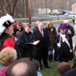 Father Brian Gannon (l) blesses the 2010 Trumbull Nativity display flanked by a Knights of Columbus honor guard. Father Brian Gannon (l) blesses the 2010 Trumbull Nativity display flanked by a Knights of Columbus honor guard.