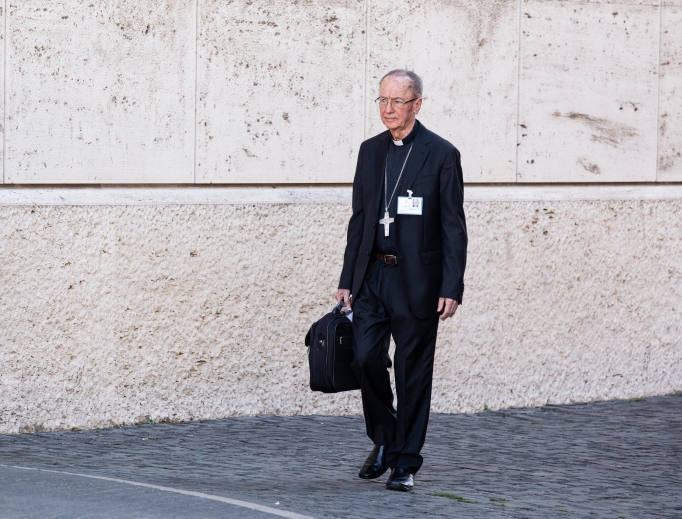 Cardinal Cláudio Hummes, prefect emeritus of the Congregation for the Clergy, shown arriving for the afternoon session of the Amazon synod Oct. 8, has been advocating the ordination of married men for more than 10 years. Cardinal Cláudio Hummes, prefect emeritus of the Congregation for the Clergy, shown arriving for the afternoon session of the Amazon synod Oct. 8, has been advocating the ordination of married men for more than 10 years.
