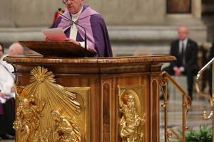 Penitential celebration with Pope Francis in St. Peter's Basilica on March 4.
Image ID: 56d9cd9c501d2
Penitential celebration with Pope Francis in St. Peter's Basilica on March 4.
Image ID: 56d9cd9c501d2