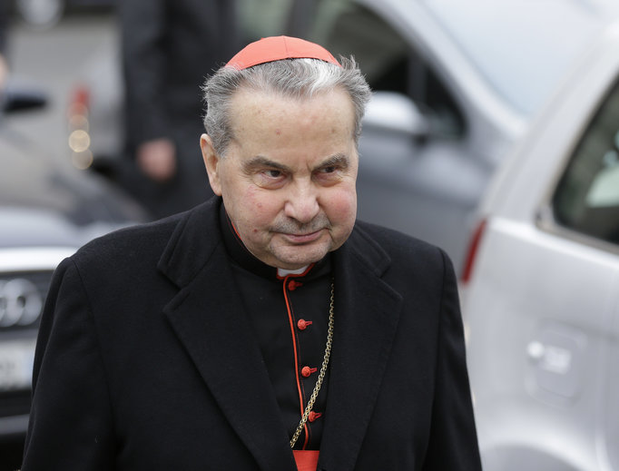Cardinal Carlo Caffarra arrives for a cardinals' meeting at the Vatican March 6, 2013, ahead of the election of Pope Francis.
Cardinal Carlo Caffarra arrives for a cardinals' meeting at the Vatican March 6, 2013, ahead of the election of Pope Francis.