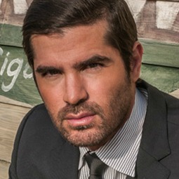 Executive producer Eduardo Verastegui (Bella) narrates the film on Our Lady of Guadalupe. Executive producer Eduardo Verastegui (Bella) narrates the film on Our Lady of Guadalupe.