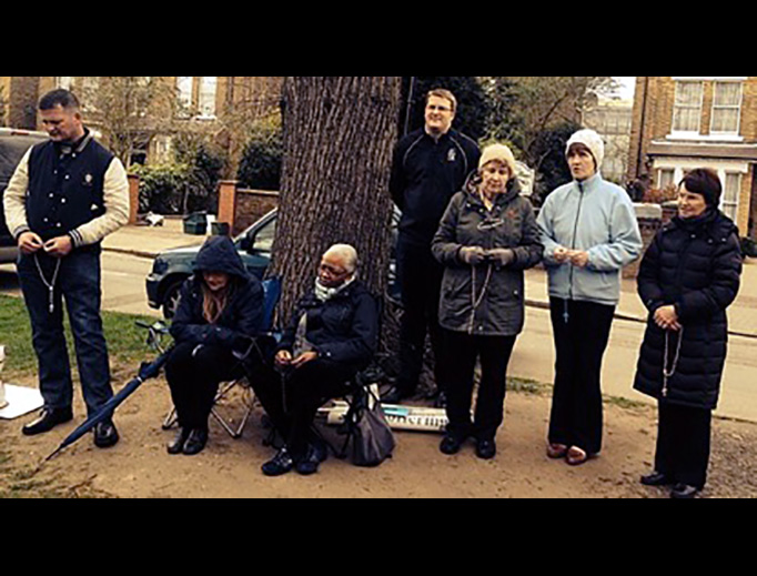 A vigil outside the Ealing abortion facility A vigil outside the Ealing abortion facility
