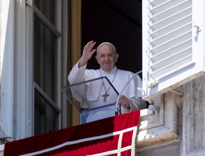 Pope Francis during his Sunday Angelus address and blessing to pilgrims in St. Peter's Square on June 21, 2020. Pope Francis during his Sunday Angelus address and blessing to pilgrims in St. Peter's Square on June 21, 2020.