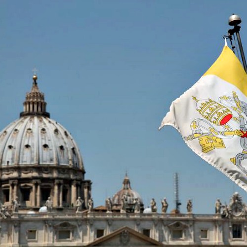 St. Peter’s Basilica and the Vatican flag
St. Peter’s Basilica and the Vatican flag