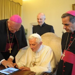 The Pope launched the new site News.va June 28 on an iPad. The Pope launched the new site News.va June 28 on an iPad.