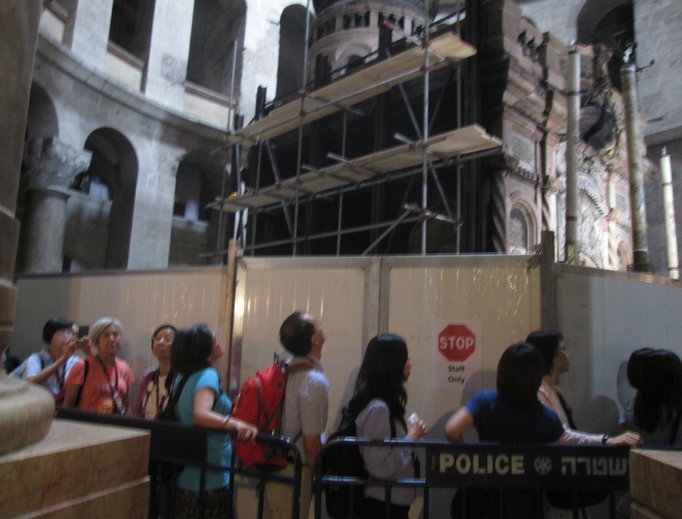 Tomb of Jesus in the Church of the Holy Sepulcher Tomb of Jesus in the Church of the Holy Sepulcher