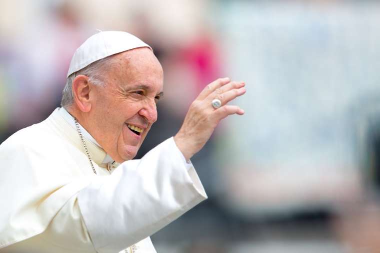 Pope Francis greets the faithful at the general audience May 23. Pope Francis greets the faithful at the general audience May 23.
