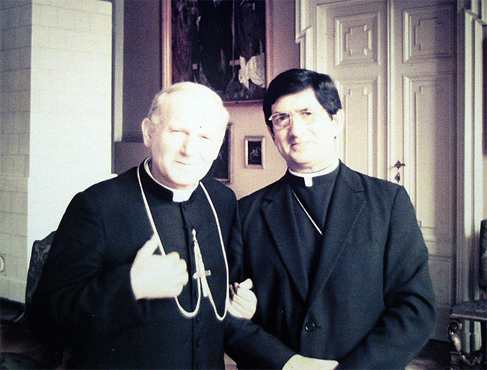 Bishop René Gracida with Cardinal Karol Wojtyla, shortly before he was named Pope John Paul II. Bishop René Gracida with Cardinal Karol Wojtyla, shortly before he was named Pope John Paul II.