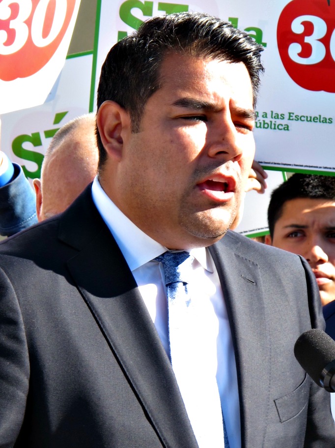 California state Sen. Ricardo Lara, D-Bell Gardens California state Sen. Ricardo Lara, D-Bell Gardens