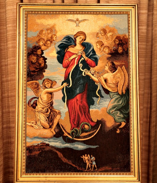 Image of Our Lady, Undoer of Knots, in Erbil, Iraq Image of Our Lady, Undoer of Knots, in Erbil, Iraq