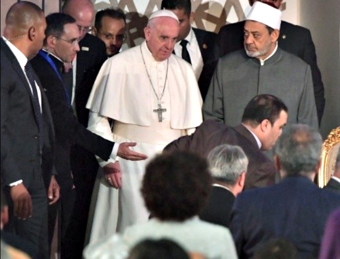 Pope Francis and Grand Imam Sheikh Ahmed Mohamed el-Tayyib in Egypt April 28. (L'Osservatore Romano) Pope Francis and Grand Imam Sheikh Ahmed Mohamed el-Tayyib in Egypt April 28. (L'Osservatore Romano)