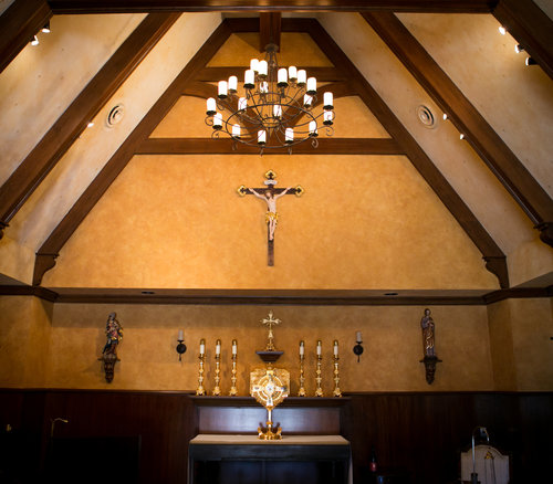 Above, Our Lady of Grapes Chapel at Meritage (also shown during Napa Institute Mass, with filled pews); the altar and sanctuary of St. Francis Chapel at the Bacara; and Timothy Busch, L.A. Archbishop Jose Gomez (c) and three priests at the Bacara chapel.
Above, Our Lady of Grapes Chapel at Meritage (also shown during Napa Institute Mass, with filled pews); the altar and sanctuary of St. Francis Chapel at the Bacara; and Timothy Busch, L.A. Archbishop Jose Gomez (c) and three priests at the Bacara chapel.