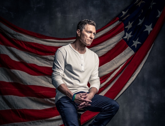Personal heartbreak led Craig Morgan to pen a soul-stirring song that has touched the hearts of countless listeners. Personal heartbreak led Craig Morgan to pen a soul-stirring song that has touched the hearts of countless listeners.
