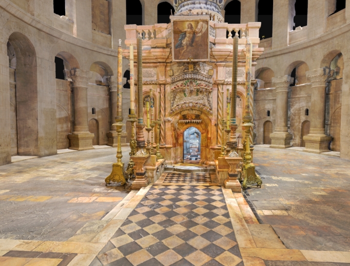 Above, view of the Edicule. Also shown, interior of the Edicule and highlights of the National Geographic Museum exhibit. Above, view of the Edicule. Also shown, interior of the Edicule and highlights of the National Geographic Museum exhibit.