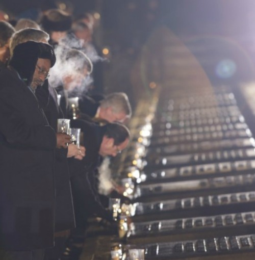 Survivors of Auschwitz, accompanied by representatives from more than 40 nations, met in front of the concentration camp’s Death Gate Jan. 27 to commemorate the 70th anniversary of the liberation of its prisoners. Survivors of Auschwitz, accompanied by representatives from more than 40 nations, met in front of the concentration camp’s Death Gate Jan. 27 to commemorate the 70th anniversary of the liberation of its prisoners.