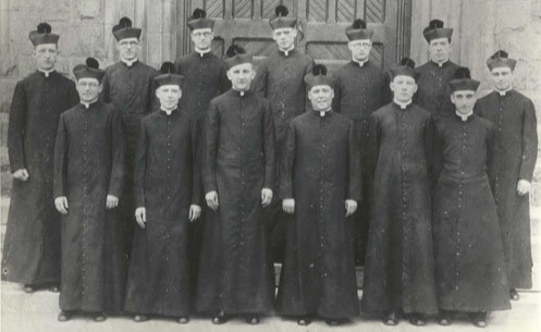 Masculine & Strong Catholic Priests Masculine & Strong Catholic Priests