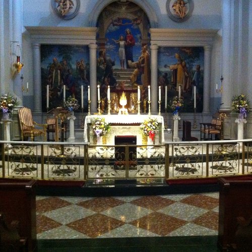 NEW YORK PARISH. St. Agnes serves commuters and visitors alike at its location near Grand Central Terminal. NEW YORK PARISH. St. Agnes serves commuters and visitors alike at its location near Grand Central Terminal.