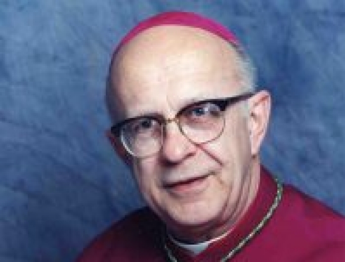 Former USCCB President and of Cincinnati Dies