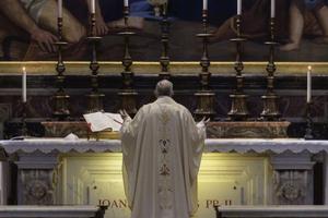 Pope Francis celebrates Mass at the tomb of St. John Paul II in St. Peter’s Basilica May 18, 2020. Pope Francis celebrates Mass at the tomb of St. John Paul II in St. Peter’s Basilica May 18, 2020.
