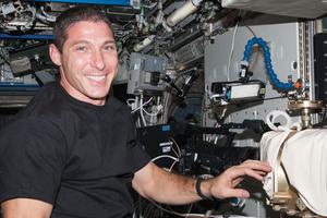 Mike Hopkins shows what life is like in space. Mike Hopkins shows what life is like in space.