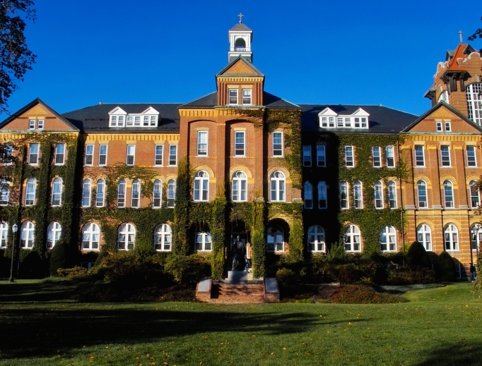 St. Anselm College's Alumni Hall, built in 1889, is the current administration building. St. Anselm College's Alumni Hall, built in 1889, is the current administration building.