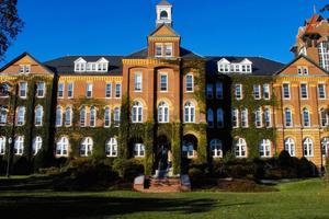 St. Anselm College's Alumni Hall, built in 1889, is the current administration building. St. Anselm College's Alumni Hall, built in 1889, is the current administration building.