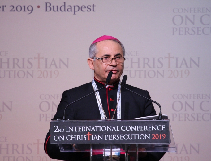 Above, Chaldean Archbishop Najib Mikhael Moussa addresses the Second International Conference on Christian Persecution in Budapest. Below, Hungarian Prime Minister Viktor Orbán speaks to participants. Cardinal Péter Erdő, primate of Hungary and archbishop of Esztergom-Budapest, also stressed the vital need to aid persecuted Christians during the conference. Above, Chaldean Archbishop Najib Mikhael Moussa addresses the Second International Conference on Christian Persecution in Budapest. Below, Hungarian Prime Minister Viktor Orbán speaks to participants. Cardinal Péter Erdő, primate of Hungary and archbishop of Esztergom-Budapest, also stressed the vital need to aid persecuted Christians during the conference.
