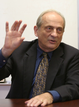 Paul Vitz. Paul Vitz.