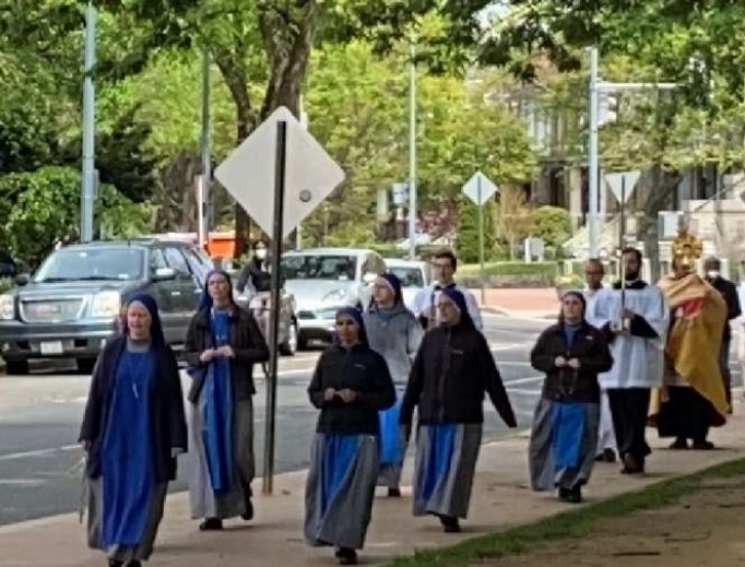 Eucharistic procession on Divine Mercy Sunday from Holy Comforter-St. Cyprian Catholic Church on Capitol Hill. Eucharistic procession on Divine Mercy Sunday from Holy Comforter-St. Cyprian Catholic Church on Capitol Hill.