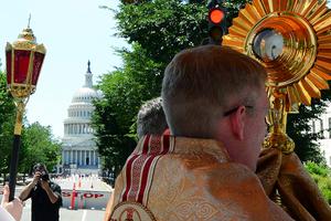 The ‘Corpus Christi in the Capital’ procession approaches the U.S. Capitol building June 23, 2019
The ‘Corpus Christi in the Capital’ procession approaches the U.S. Capitol building June 23, 2019
