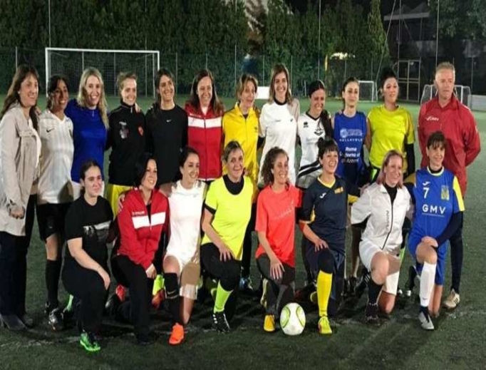 Vatican City women's football team. Vatican City women's football team.