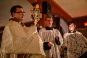 Above, a Eucharistic procession is led by Father Michael Casey at C4C’s 2018 fall retreat. Above, a Eucharistic procession is led by Father Michael Casey at C4C’s 2018 fall retreat.