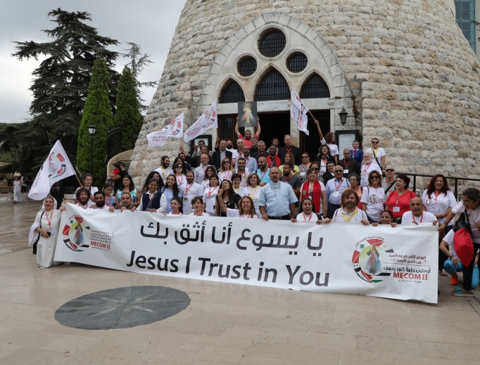 Above, participants in the second Middle East Congress on Divine Mercy (MECOM II) in Lebanon gather at Our Lady of Lebanon, Harissa. Highlights of this month’s congress included a procession with and Mass in the presence of the relics of St. Faustina Kowalska, St. John Paul II and Blessed Father Michael Sopocko, the confessor and spiritual director of St. Faustina. Participants also prayed the Chaplet of Divine Mercy in the Forest of the Cedars of God. Below, congress participants joyfully gather after praying the chaplet near Becharre, Lebanon; and Sisters Lina and Rima Barakat, Syriac Catholic Ephremite Sisters of the Daughters of Mary, Mother of Mercy, from Homs, Syria, also attended. The sisters are twins. Above, participants in the second Middle East Congress on Divine Mercy (MECOM II) in Lebanon gather at Our Lady of Lebanon, Harissa. Highlights of this month’s congress included a procession with and Mass in the presence of the relics of St. Faustina Kowalska, St. John Paul II and Blessed Father Michael Sopocko, the confessor and spiritual director of St. Faustina. Participants also prayed the Chaplet of Divine Mercy in the Forest of the Cedars of God. Below, congress participants joyfully gather after praying the chaplet near Becharre, Lebanon; and Sisters Lina and Rima Barakat, Syriac Catholic Ephremite Sisters of the Daughters of Mary, Mother of Mercy, from Homs, Syria, also attended. The sisters are twins.