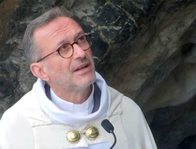 Msgr. Olivier Ribadeau Dumas Msgr. Olivier Ribadeau Dumas