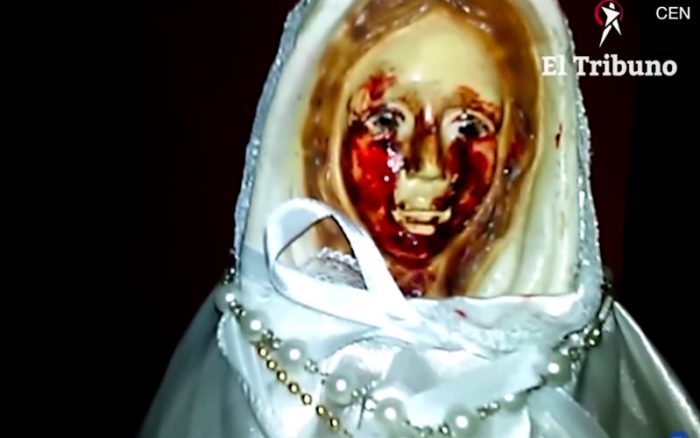 Blessed Virgin Mary statue crying blood Blessed Virgin Mary statue crying blood