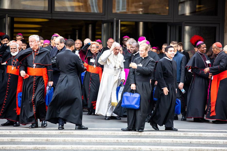 Pope Francis and synod fathers on the final day of the Youth Synod, Oct. 27, 2018. Pope Francis and synod fathers on the final day of the Youth Synod, Oct. 27, 2018.