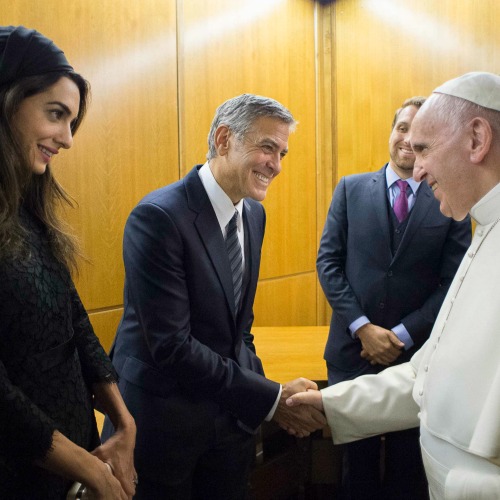 Pope Francis meets George and Amal Clooney at the Vatican May 29, 2016. Pope Francis meets George and Amal Clooney at the Vatican May 29, 2016.