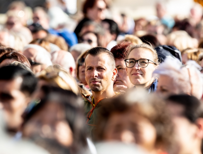 Young people gather in St. Peter's Square Oct. 3 to commence the youth synod with Pope Francis.
Young people gather in St. Peter's Square Oct. 3 to commence the youth synod with Pope Francis.