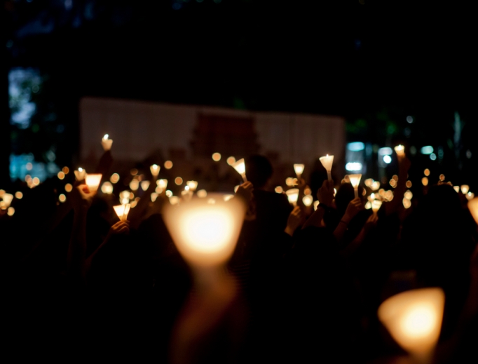 Participants hold candles at the June 4 night protest in Hong Kong.
Participants hold candles at the June 4 night protest in Hong Kong.