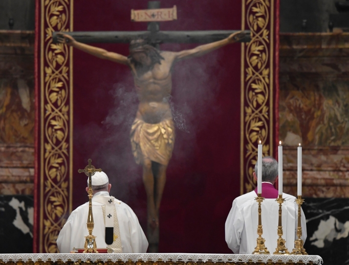 Pope Francis celebrating the solemn Mass of the Lord's Supper on Holy Thursday, April 9, 2020. Pope Francis celebrating the solemn Mass of the Lord's Supper on Holy Thursday, April 9, 2020.
