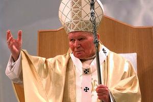 Pope St. John Paul II, who in 1982 founded the theological institute that is now named for him, gestures to the crowd during Mass in St. Louis, Missouri, Jan. 27, 1999.
Pope St. John Paul II, who in 1982 founded the theological institute that is now named for him, gestures to the crowd during Mass in St. Louis, Missouri, Jan. 27, 1999.