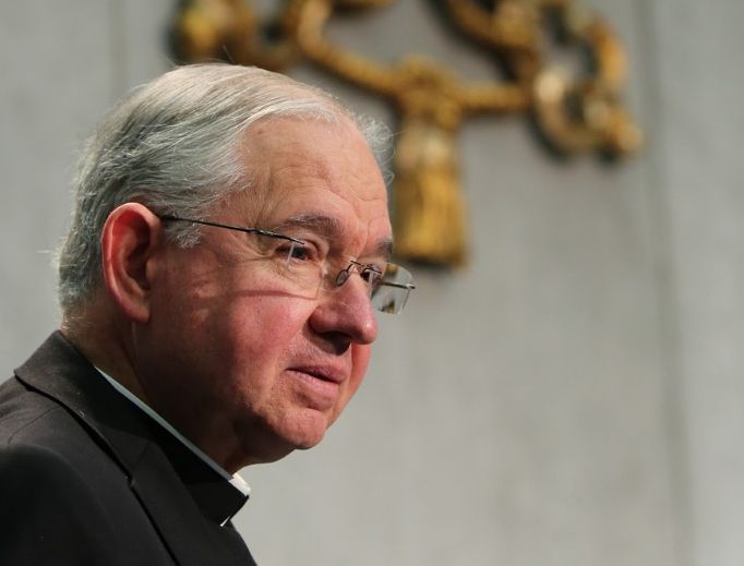 Archbishop José Gómez of Los Angeles is relieved S.B. 360 has been tabled and is committed to upholding the sanctity of confession and protecting the faithful from abuse: ‘As we thank God today for helping to keep confession sacred, we need to commit ourselves again — every one of us, in every faith and walk of life — to eliminate this scourge of abuse.’
Archbishop José Gómez of Los Angeles is relieved S.B. 360 has been tabled and is committed to upholding the sanctity of confession and protecting the faithful from abuse: ‘As we thank God today for helping to keep confession sacred, we need to commit ourselves again — every one of us, in every faith and walk of life — to eliminate this scourge of abuse.’